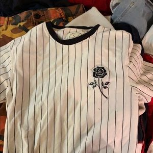 black and white striped flower tee
